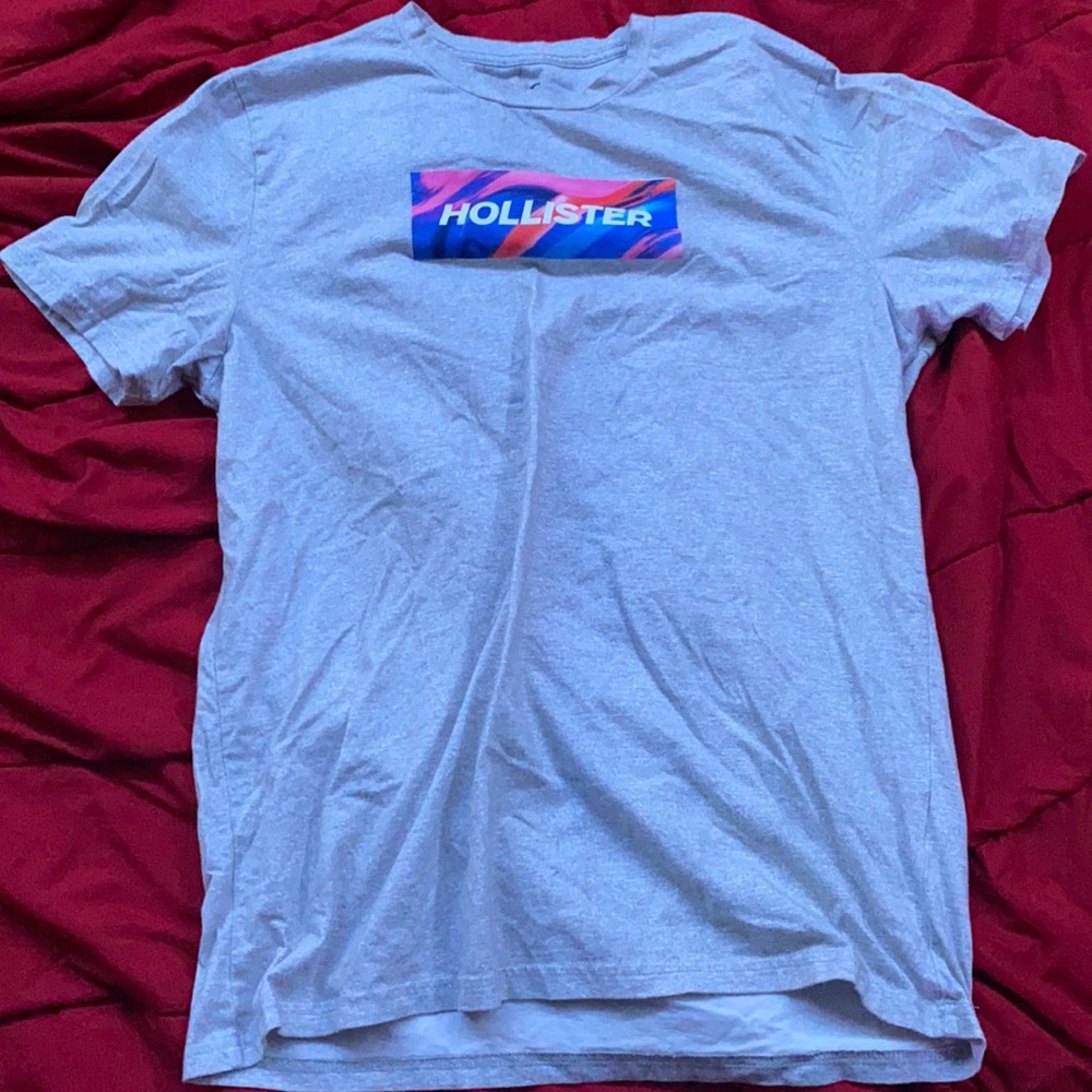 Hollister T-shirt